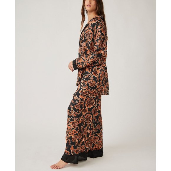 FREE PEOPLE Dreamy Days Pajama Set / Black Combo - Picture 2 of 6